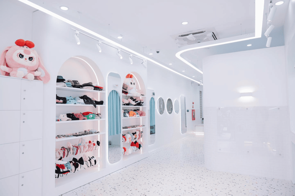 Photo Palette có không gian rộng, nhiều phòng chụp và phụ kiện xu hướng (Nguồn: photopalette_vn)